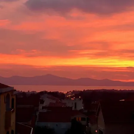 Sunset Hill * 扎达尔