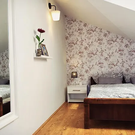 Sunset Hill 扎达尔